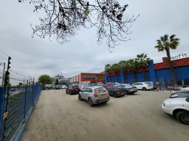 Estacionamiento Libesa